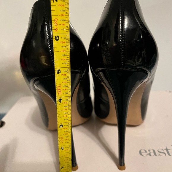 Elizabet Lang Black High Heels - Picture 5 of 8